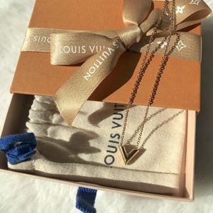 Louis Vuitton Necklace